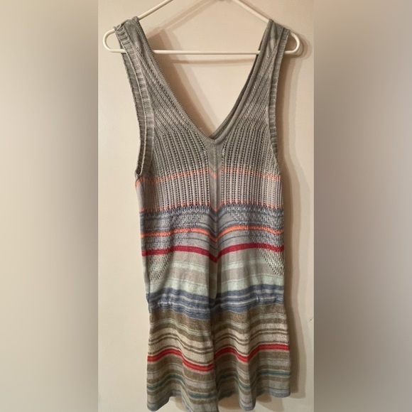 Goddis knit romper; v neck; sleeveless; ties on side (see photo) - Picture 3 of 4